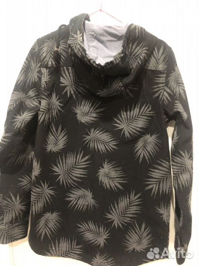 Легкие куртки/ветровка vans