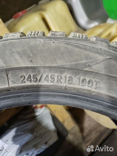 Toyo CFt 245/45 R18 100