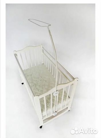 Балдахин и держатель на детскую кроватку