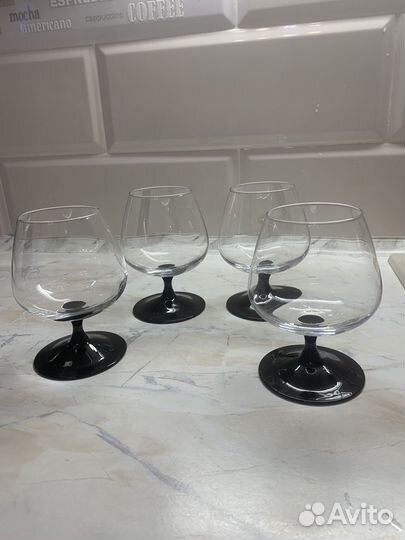 Фужеры, рюмки, стопки