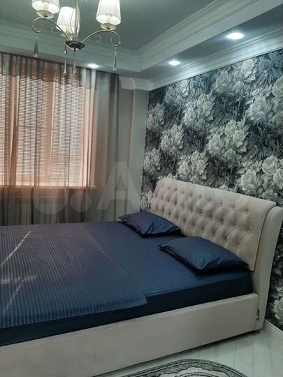 2-к. квартира, 70 м², 2/10 эт.