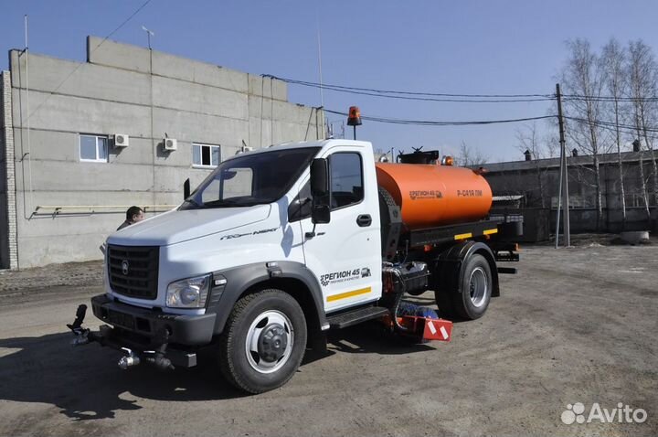 Поливомоечная машина на шасси газ-next