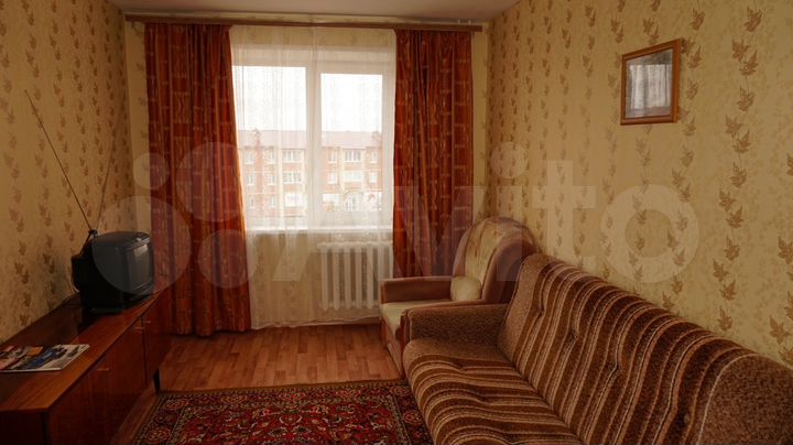 2-к. квартира, 59 м², 4/10 эт.