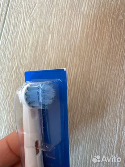 Насадки на зубную щетку Oral-B