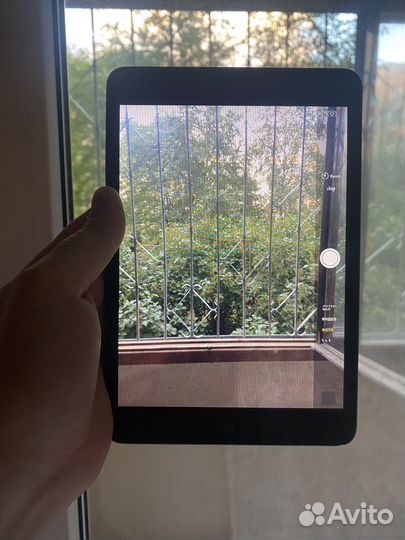 iPad mini 32gb.Детям для мультиков