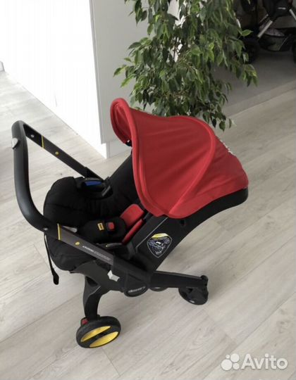 Коляска автолюлька doona