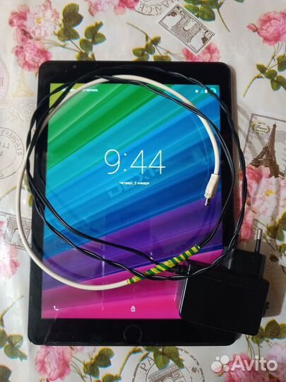 Планшет Dexp Ursus TS197