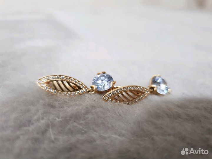 Серьги золотые 585
