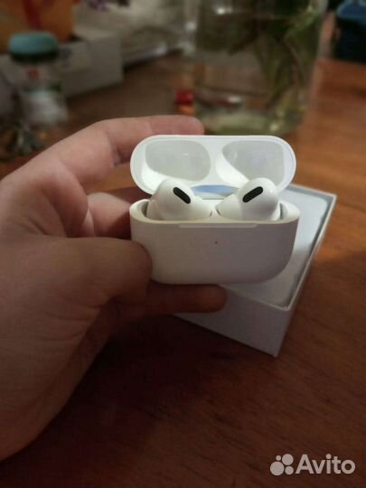 Беспроводные наушники