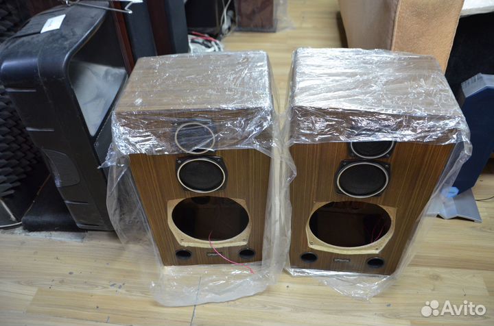 Корпуса от колонок Орбита 35ас 016