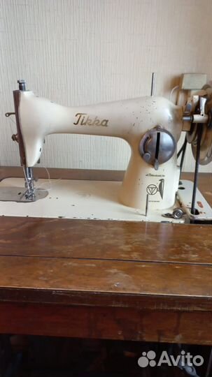 Швейная машина tikka