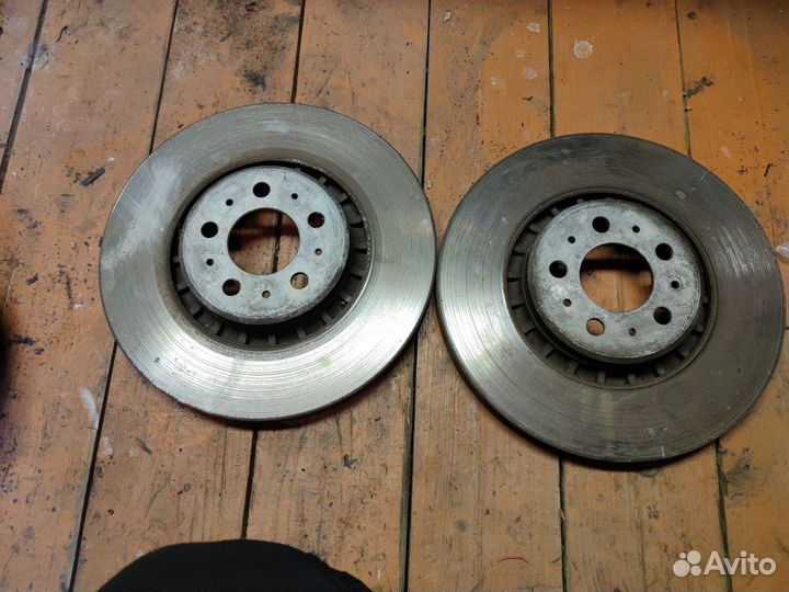 Диск тормозной передний Volvo XC 90