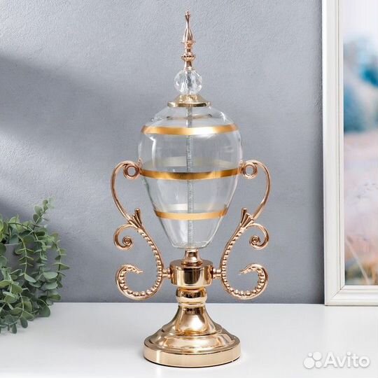 Сувенир интерьерный металл, стекло 'Изящный кубок'