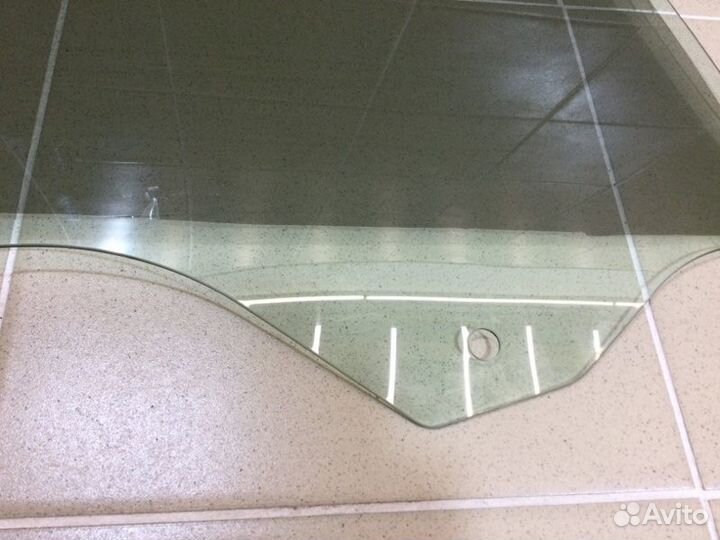 Стекло двери передней правой Kaiyi E5 седан пробег