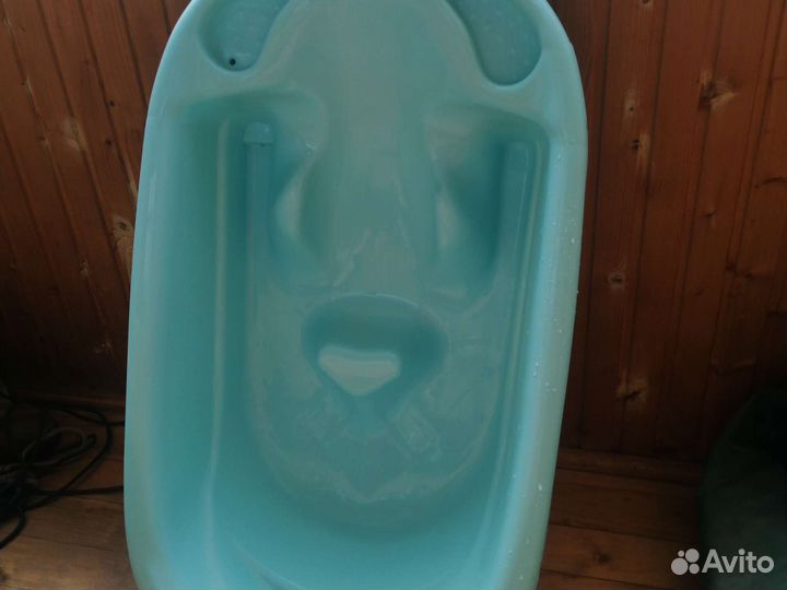 Ванночка для купания новорожденного