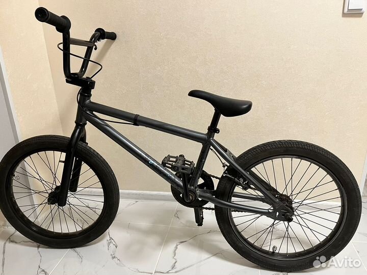 Трюковой велосипед bmx