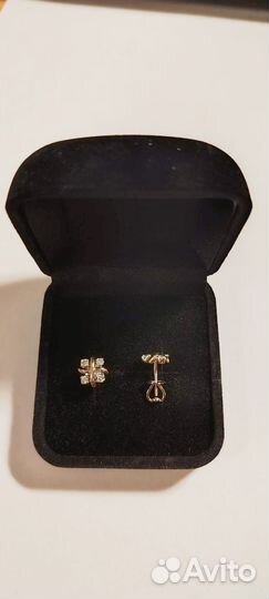 Золотые серьги с бриллиантами