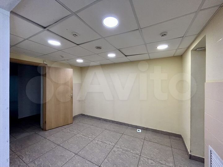 Сдам торговое помещение, 50 м²