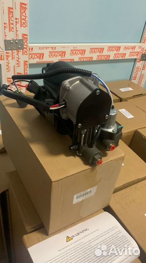 Компрессор Land rover Discovery 4 Hitachi