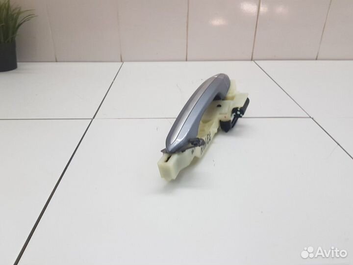 Ручка двери наружная задняя левая (Genesis G80 I)