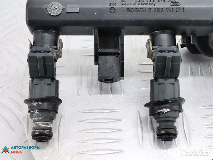 Форсунка Volkswagen Polo 3 1996 030906031J