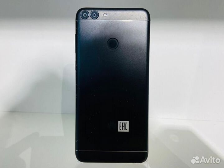 HUAWEI P Smart, 3/32 ГБ