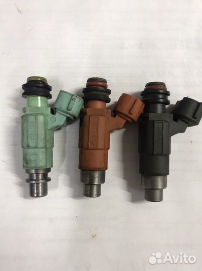 Форсунка топливная Лансер 9 1.6