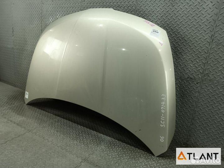 Капот nissan tiida