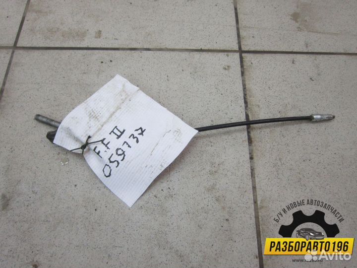 Трос стояночного тормоза центральный Ford Focus II