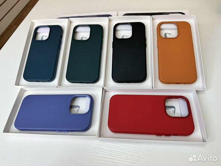Чехол на iPhone 14 pro magsafe