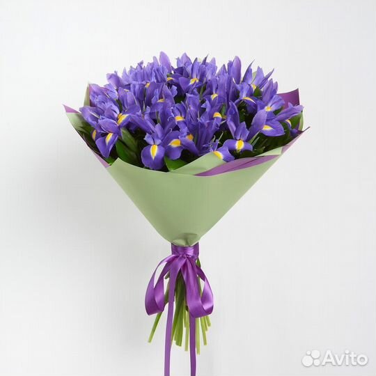 Букет из 25 ирисов
