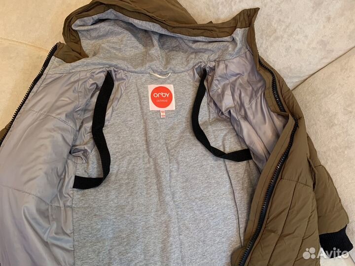 Куртка на девочку демисезонная