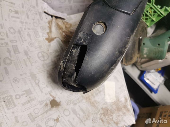 Левое зеркало на ssang yong actyon