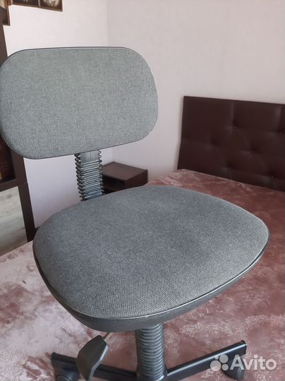 Компьютерное кресло