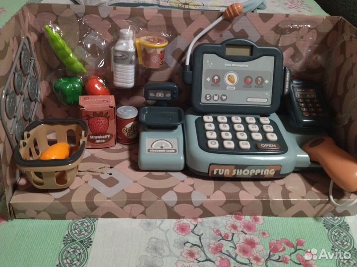 Кассовый аппарат детский
