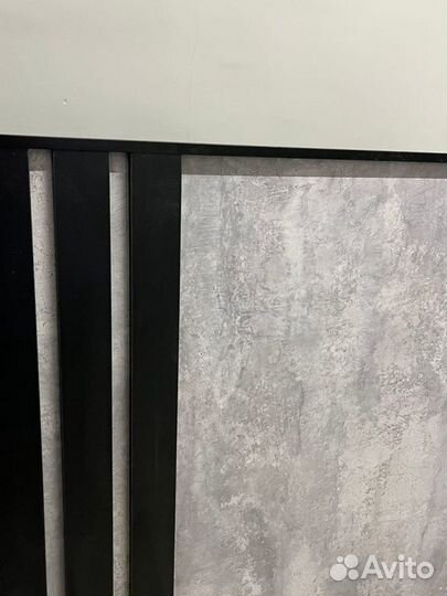 Ресепшен Black Line небольшой, маленький