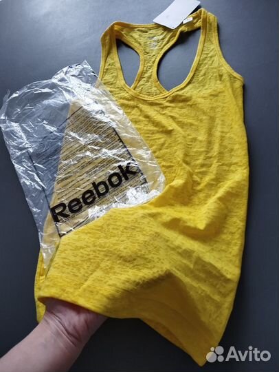 Майка спортивная Reebok новая XS