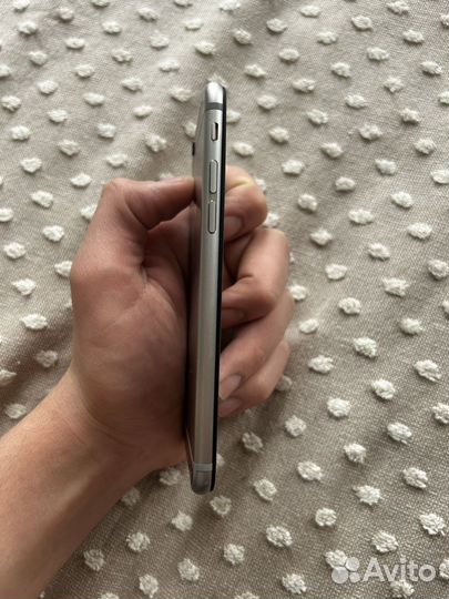 iPhone 6, 16 ГБ