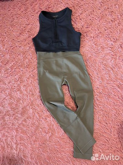 Костюм для фитнеса