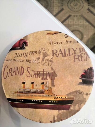 Коробка подарочная круглая