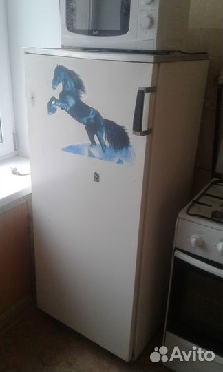 Холодильник рабочий