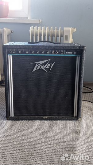 Басовый комбоусилитель peavey basic60