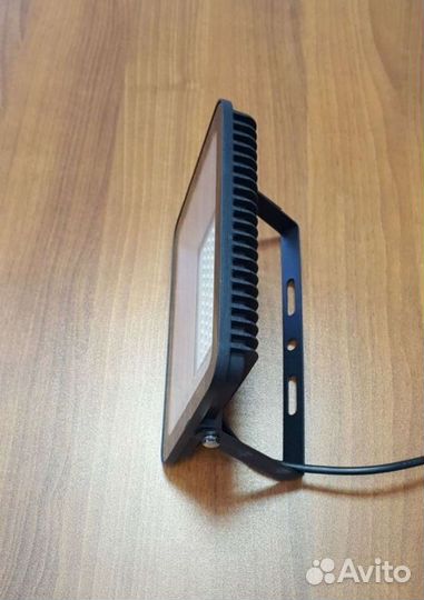 Светодиодные прожекторы уличные 20-300Вт