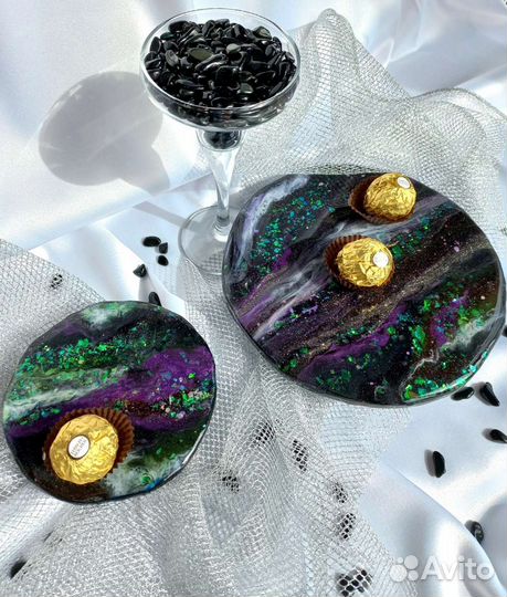 Для сервировки стола