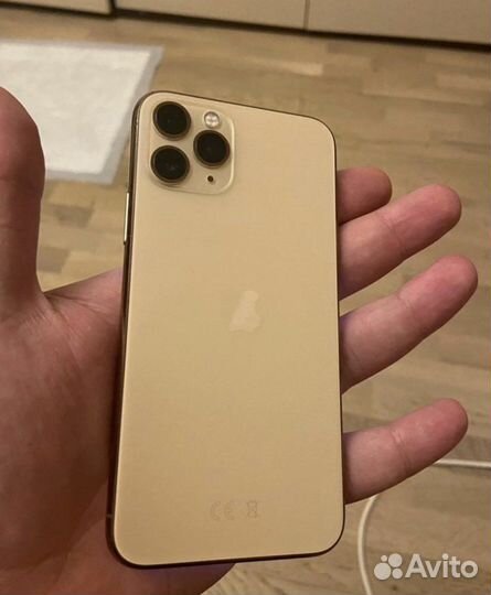 Телефон iPhone 11 pro 256gb