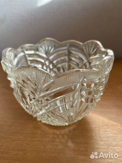 Конфетница хрустальная