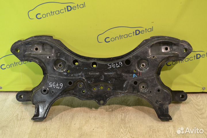 Подрамник балка двс Тойота Королла E120 Е12 Версо