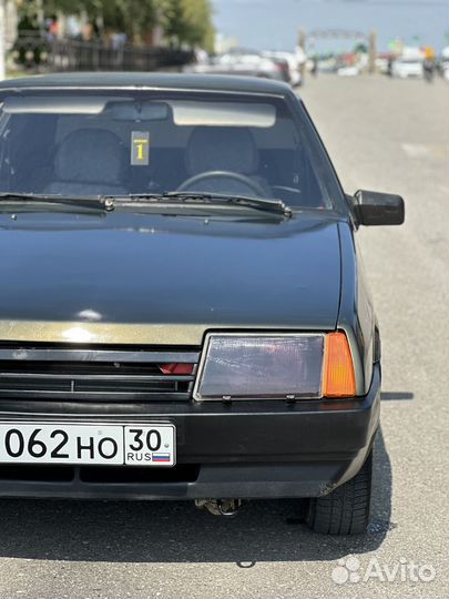 Сидения 21099