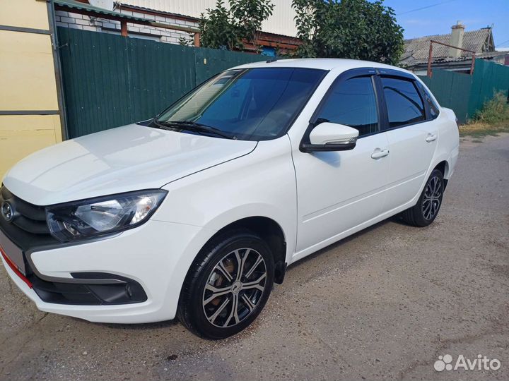 LADA Granta 1.6 МТ, 2022, 17 400 км
