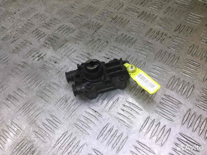 Насос топливный Mercedes Vito (Viano) 0440020027;